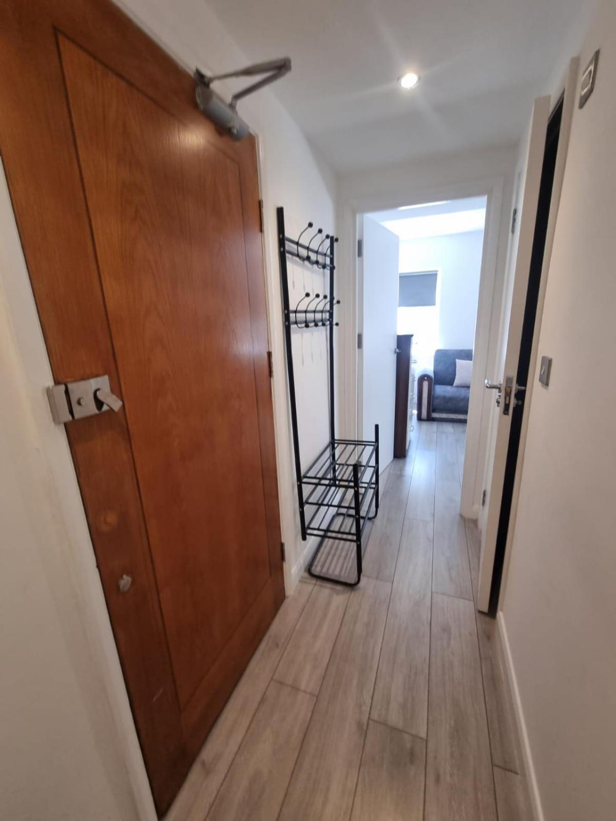 Flat 2 Wimbledon Apartament *